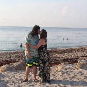 Meet your Posher, Carrie